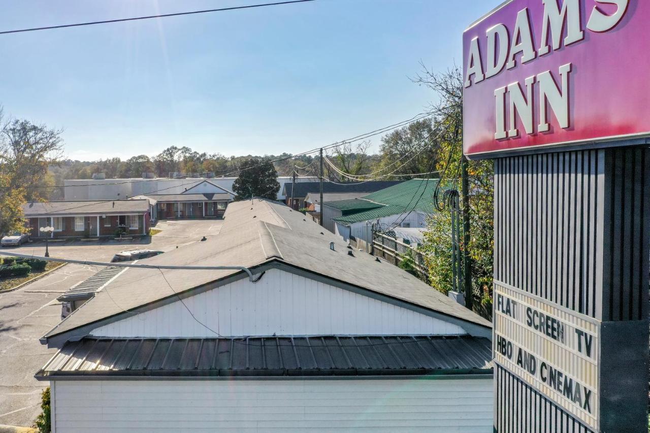 Adams Inn Dothan Bagian luar foto